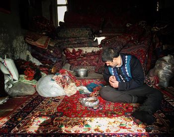 Tabriz Carpet Bazaar-Shirin Nezafati-WikiRug.jpg