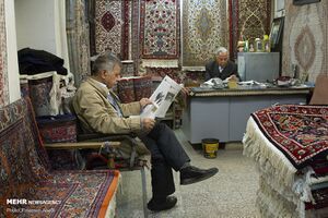 Arak Carpet Bazaar 5-Fatemeh Abedi-WikiRug.jpg