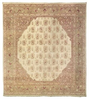 India Carpet 2-Christies-WikiRug.jpg