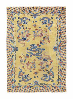 China Carpet 7-Christies-WikiRug.jpg