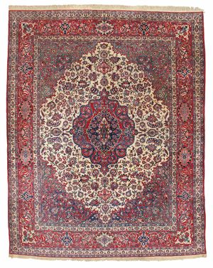 Isfahan Carpet 11-Christies-WikiRug.jpg